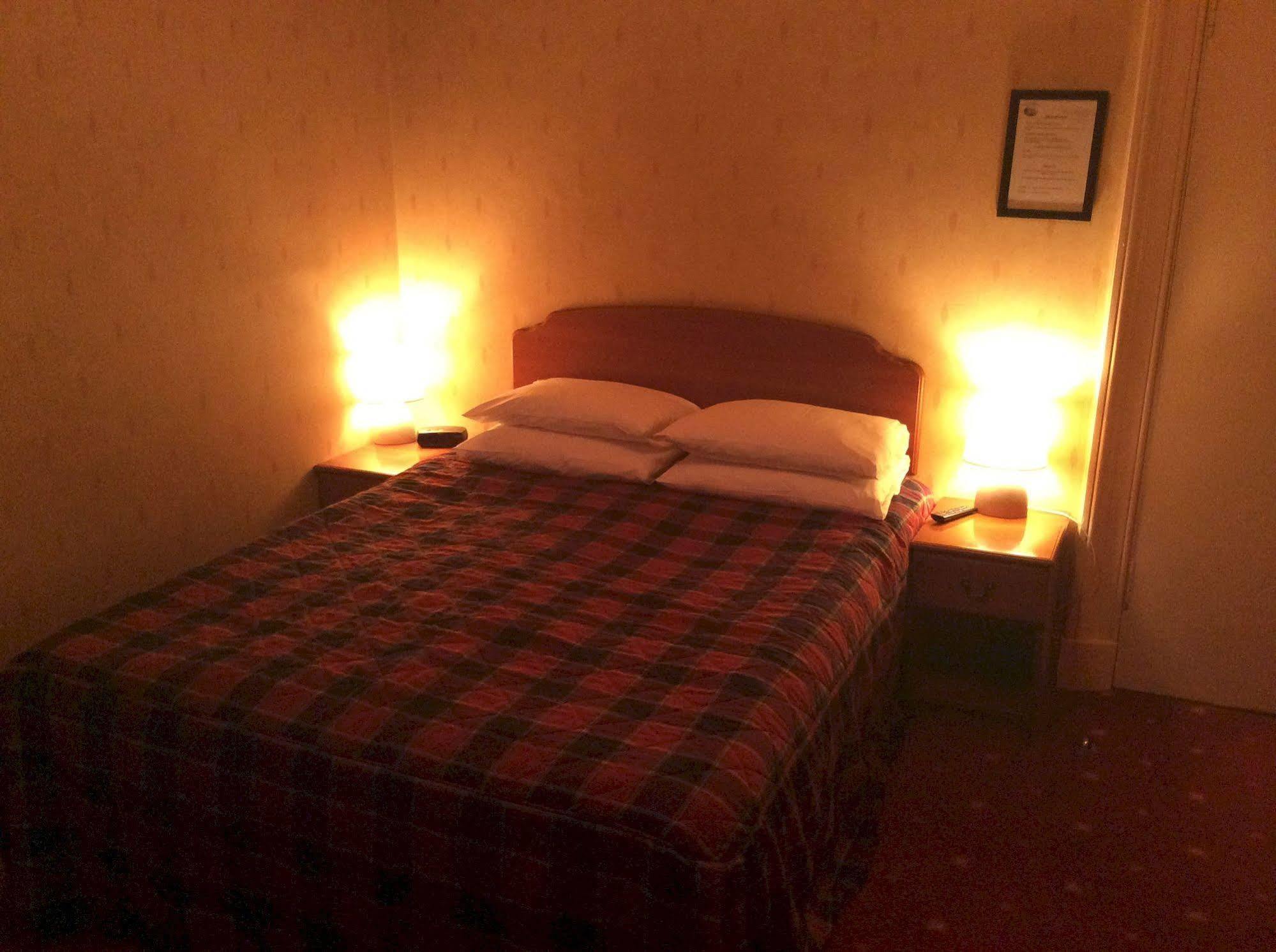 Taychreggan Hotel Dundee Kültér fotó